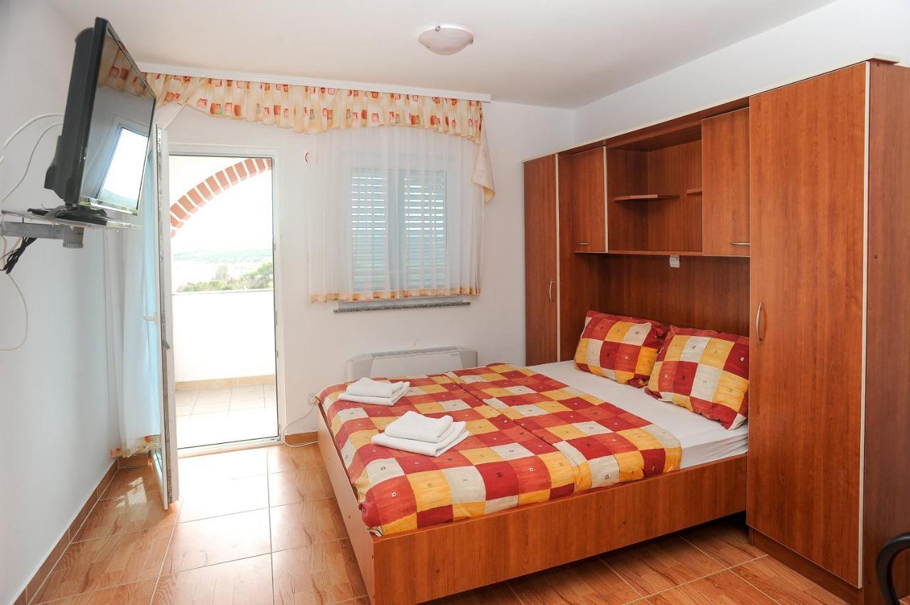 Guest house Apartmani Vila Caska Caska