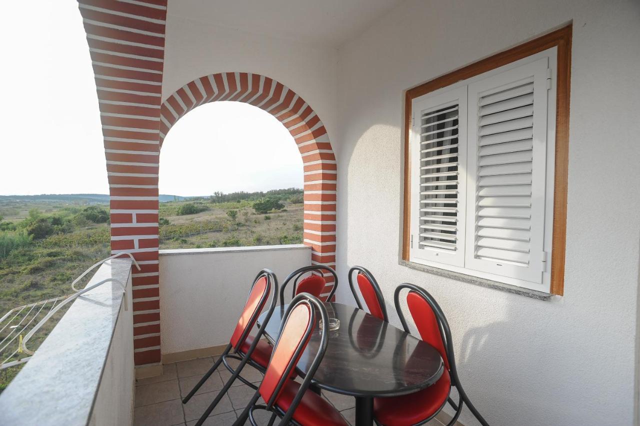 Guest house Apartmani Vila Caska