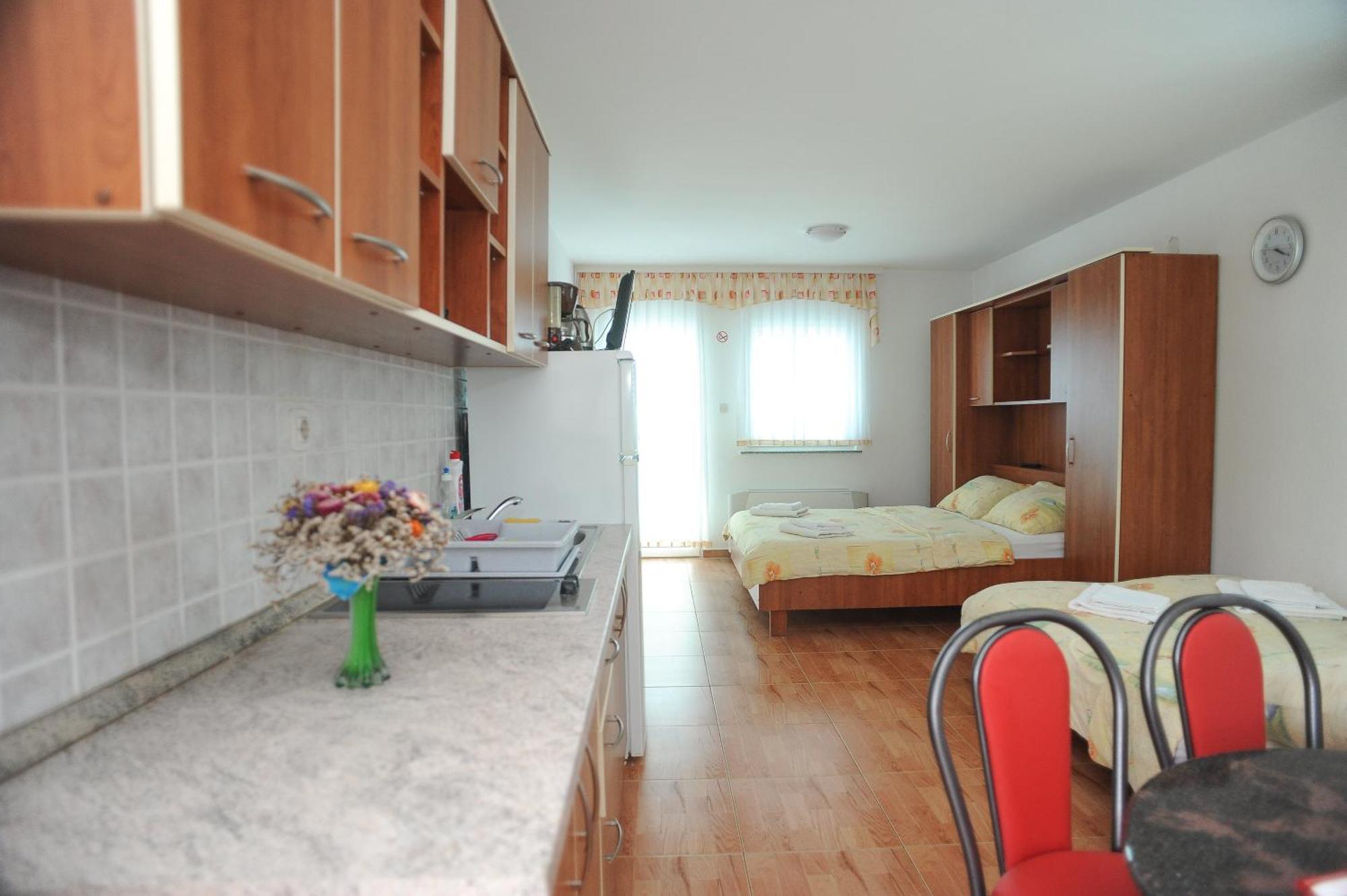 Apartmani Vila Caska 3*