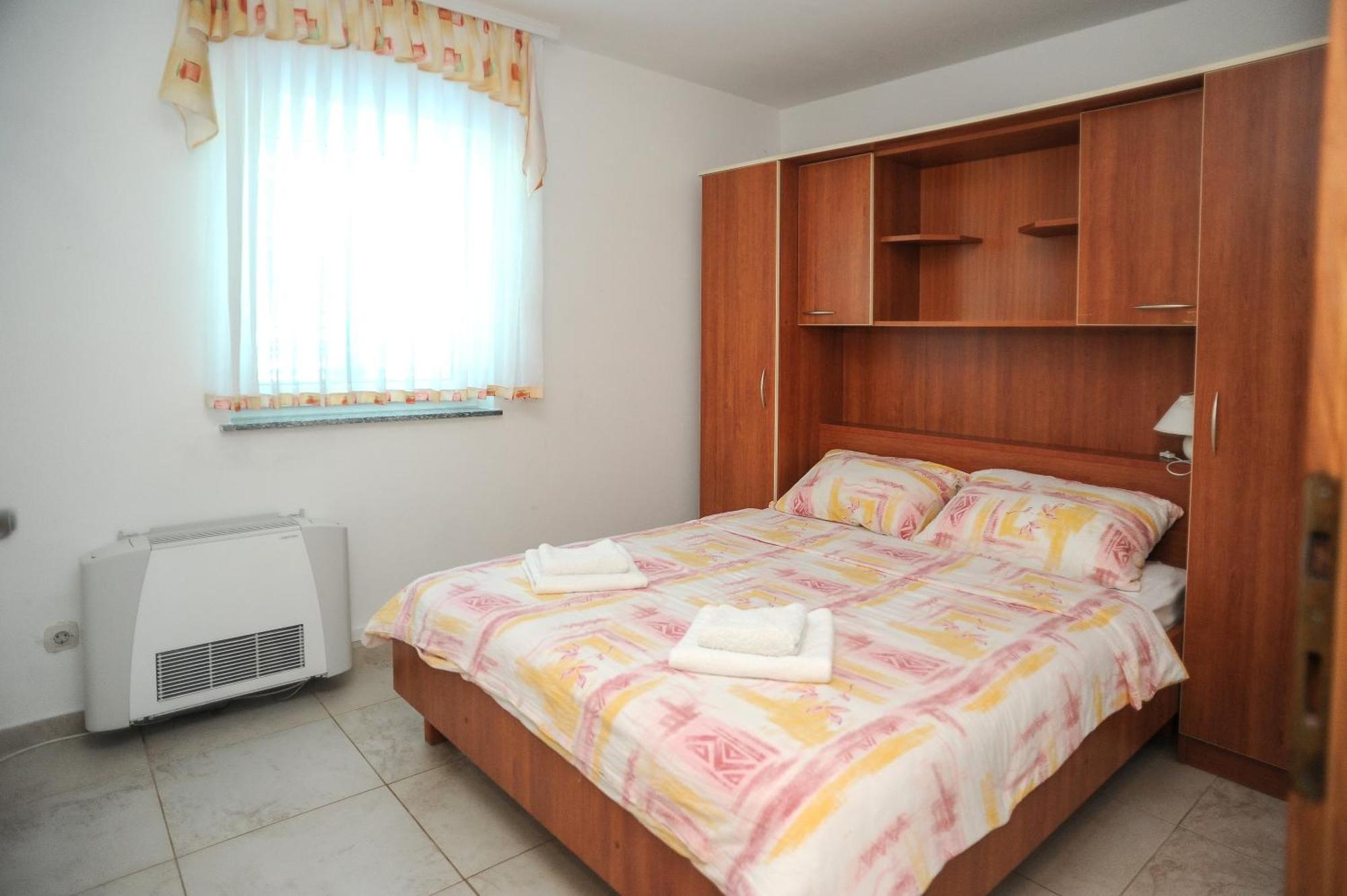 Guest house Apartmani Vila Caska Caska