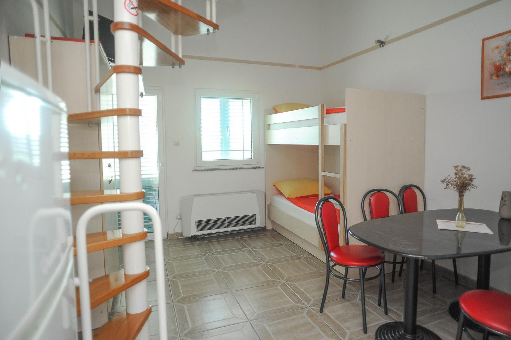 Apartmani Vila Caska Guest house 3*